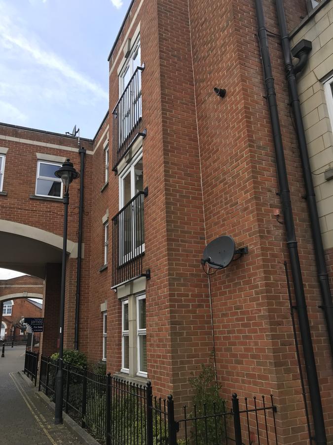 Godwin Court 21 Apartment Swindon Exterior foto