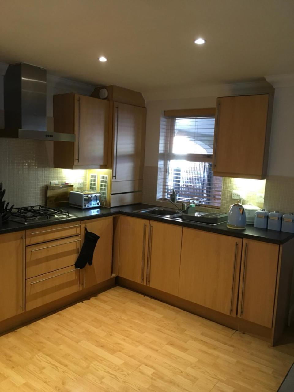 Godwin Court 21 Apartment Swindon Exterior foto