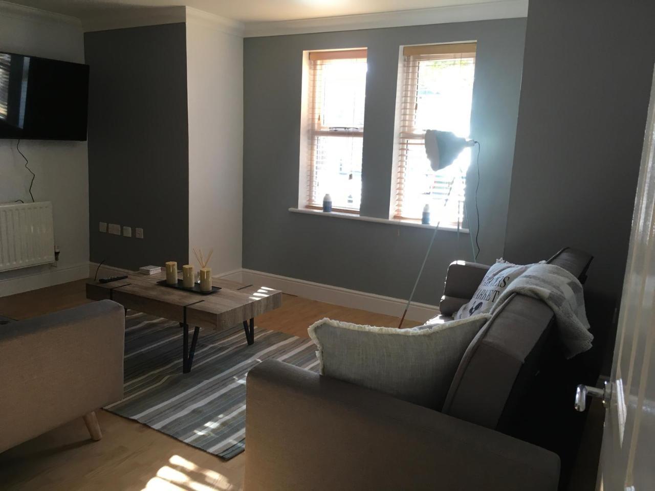 Godwin Court 21 Apartment Swindon Exterior foto